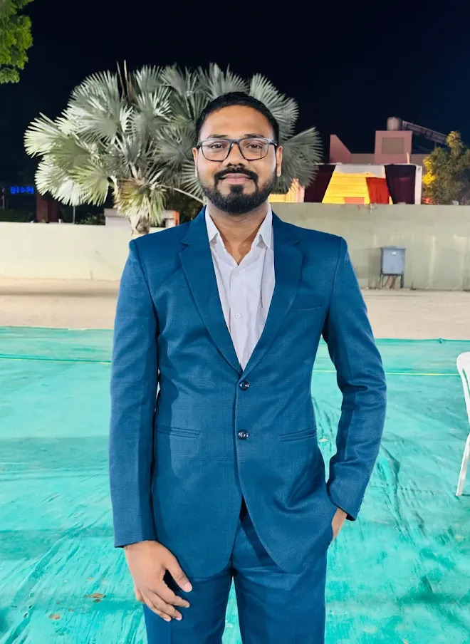Portrait of Ronak Patekar, Co-Founder & Engineering at AdizSpaces